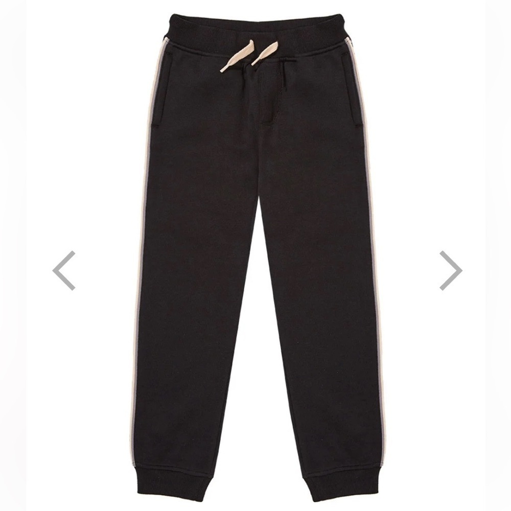 Fabkids Unisex Double Side Piped Jogger in black size XS(4T/5T)